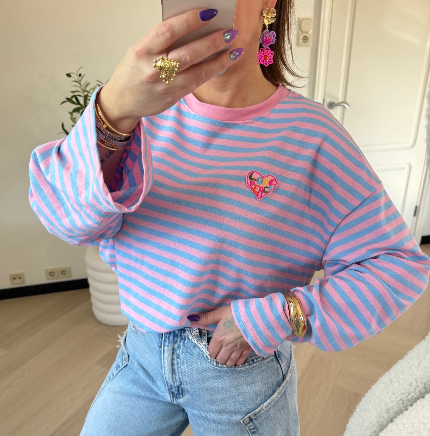 Longsleeve patch blauw roze