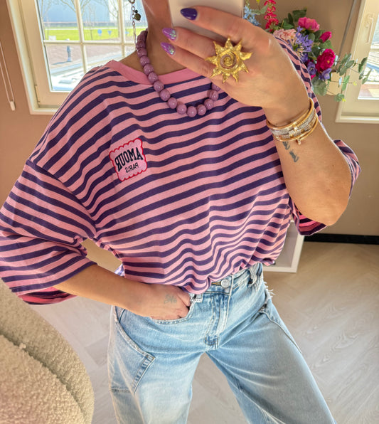 t shirt met amour patch paars